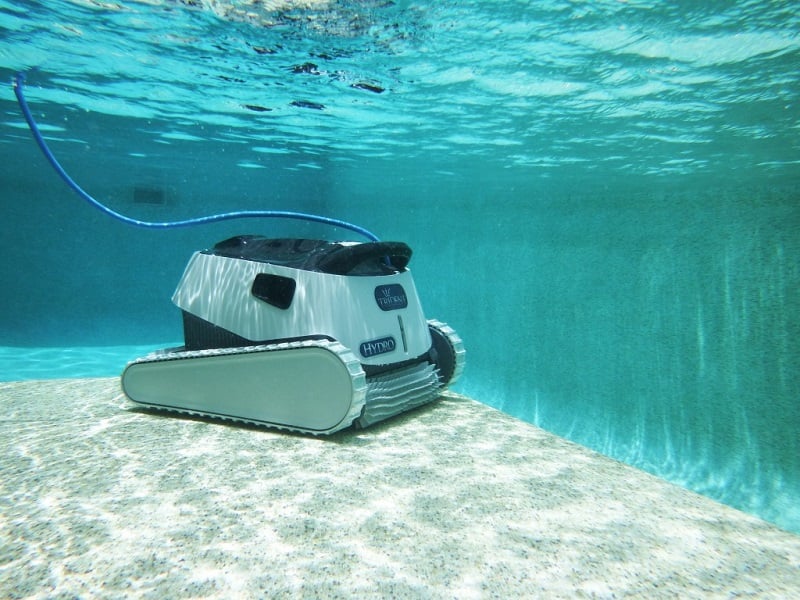 Best Robotic Pool Cleaners