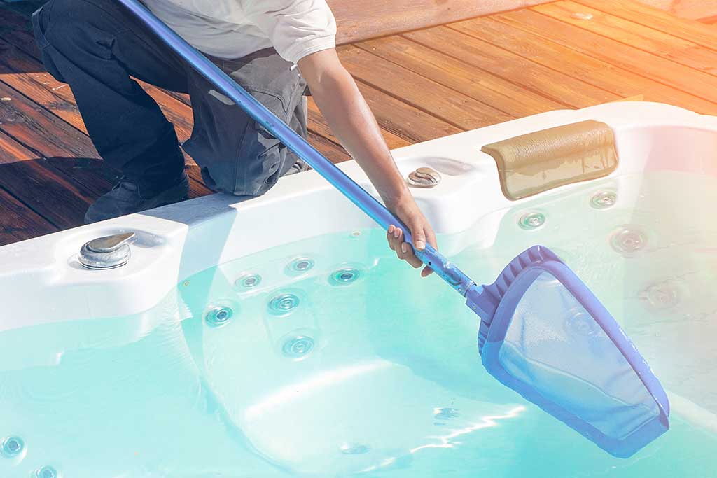 How to Clean a Hot Tub