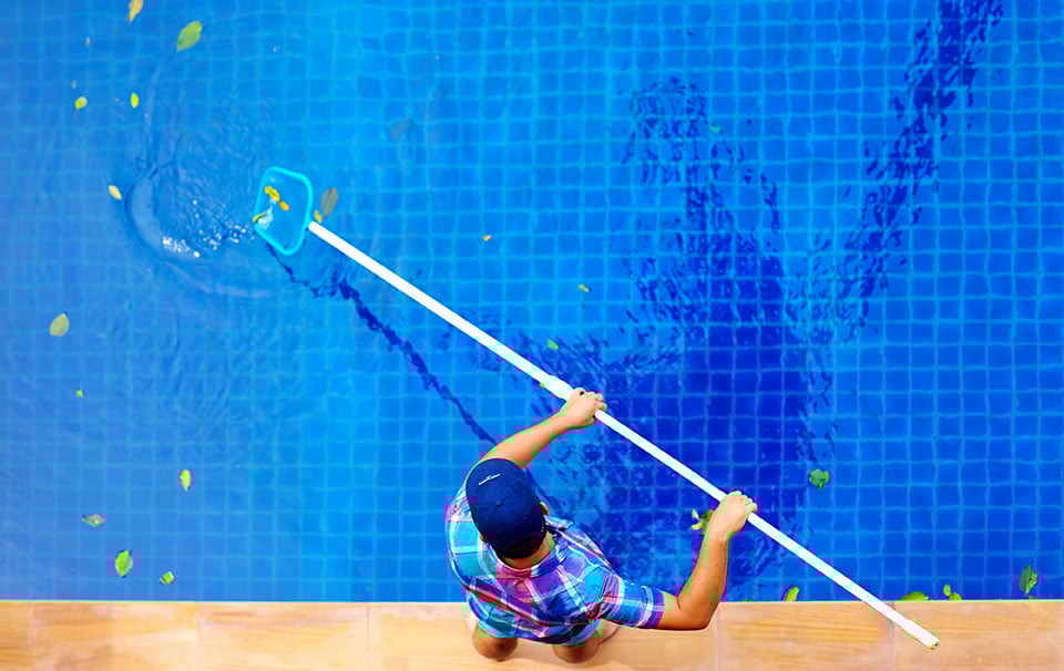 cleaning the saltwater pool