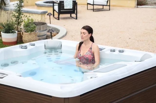 using hot tub pregnant