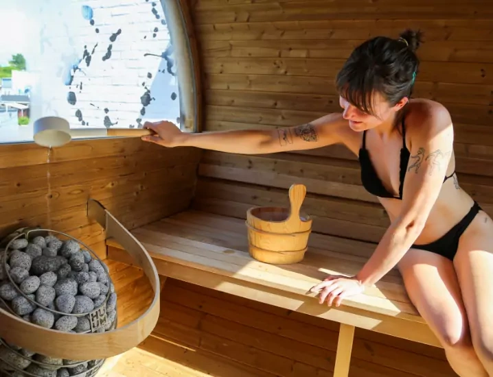 Thermory Outdoor Saunas - woman in barrel sauna